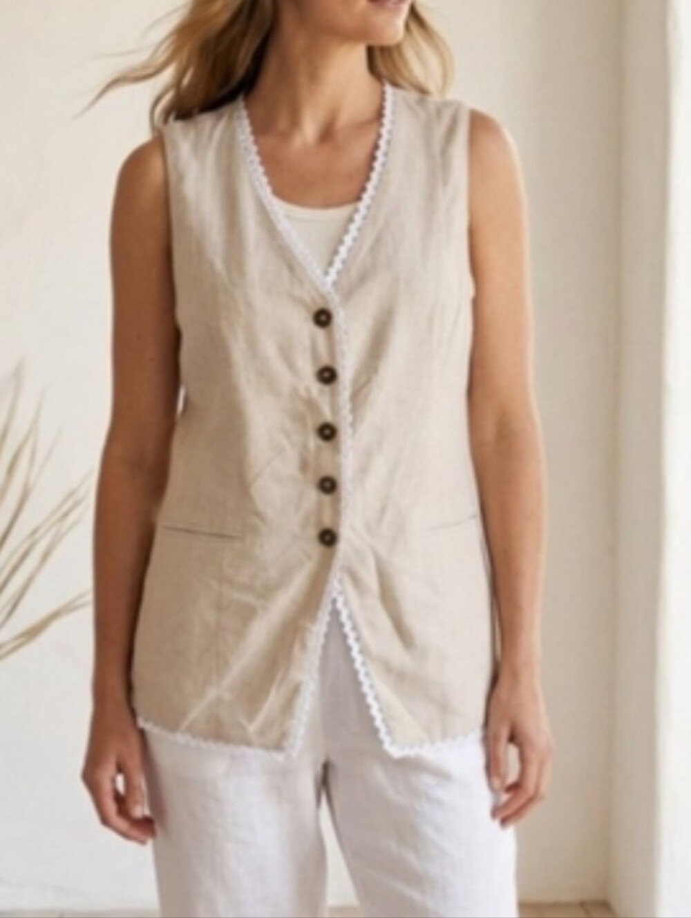 Bagatelle  Beige Linen Vest Sz: Small